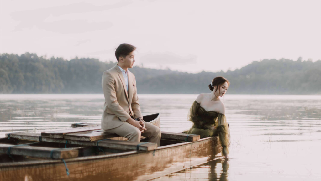 Prewedding Couple Session of Kenny & Virrisya - Tamblingan Lake Bali by Annora Pics