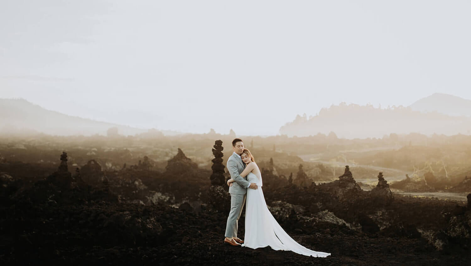 Prewedding Couple Session by Annora Pics - Jarren & Viddette, Black Lava Bali