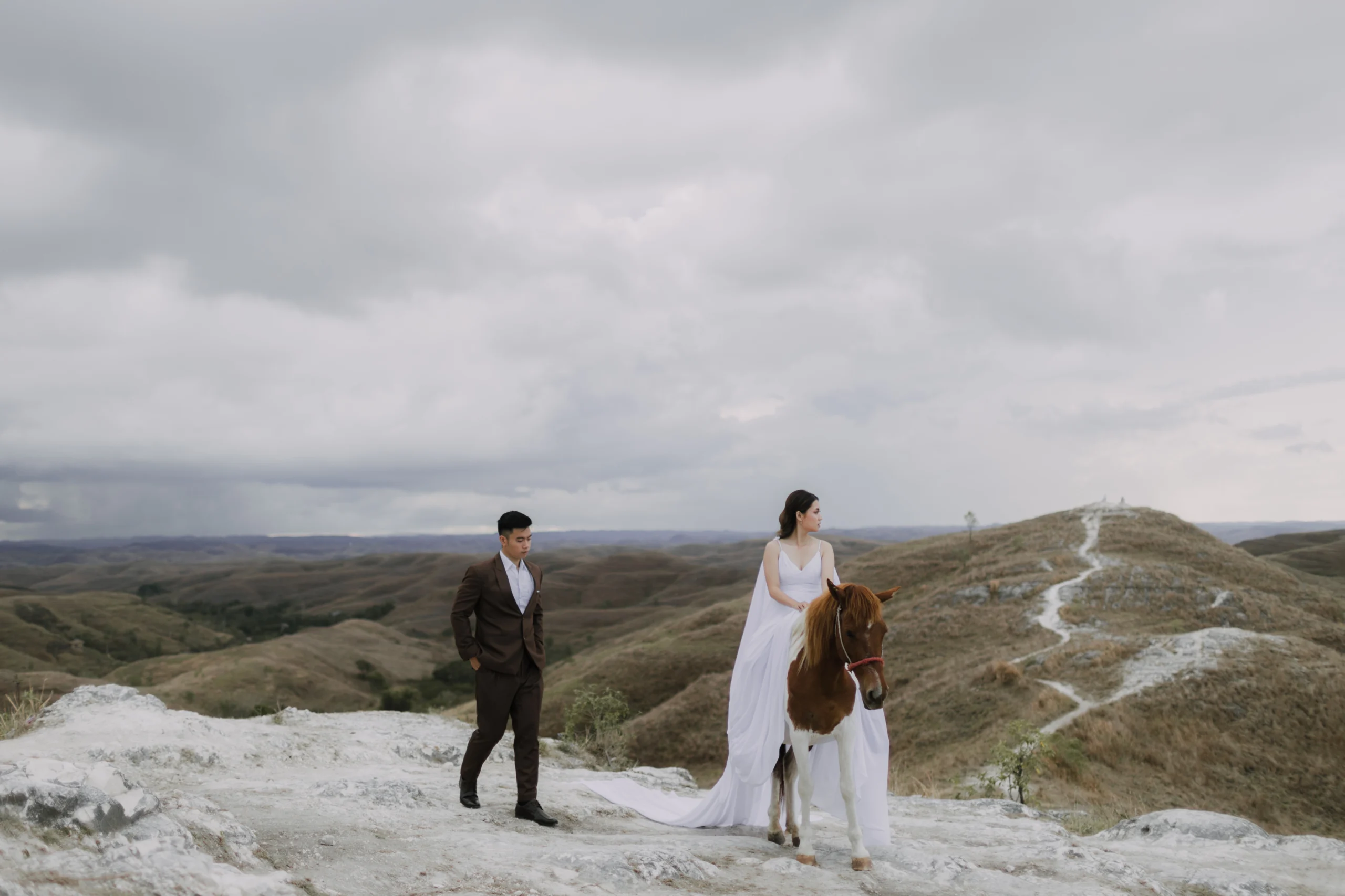 prewedding shoot at Sumba with horse and stunning background